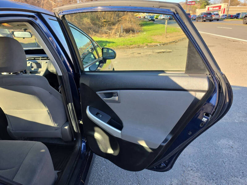 2012 Toyota Prius Two