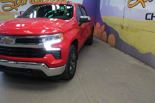 Used 2024 Chevrolet Silverado 1500 LT with VIN 3GCPDKEK7RG191059 for sale in Grand Ledge, MI