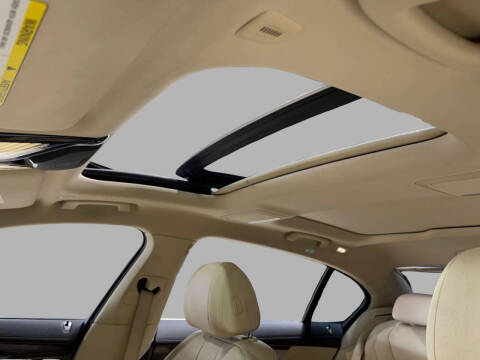 2018 BMW 7 Series 740i