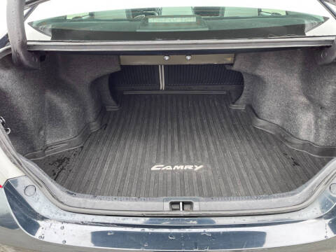 2015 Toyota Camry SE