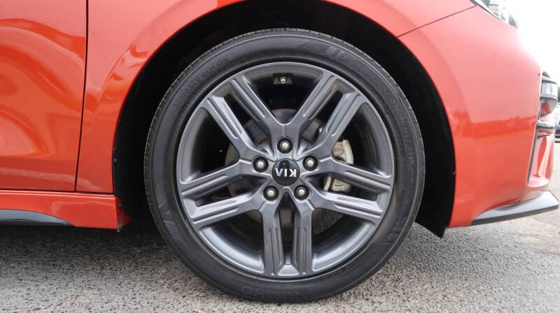 2021 Kia Forte GT Line