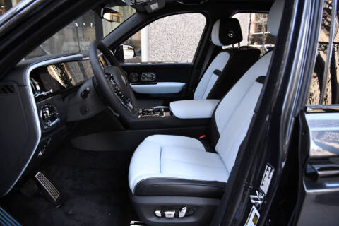 2025 Rolls-Royce Black Badge Cullinan