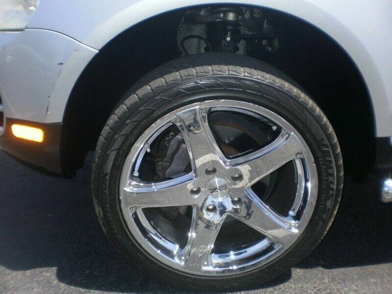 2004 Volkswagen Touareg V8