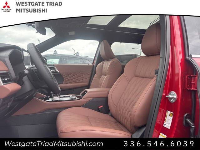 2025 Mitsubishi Outlander SEL