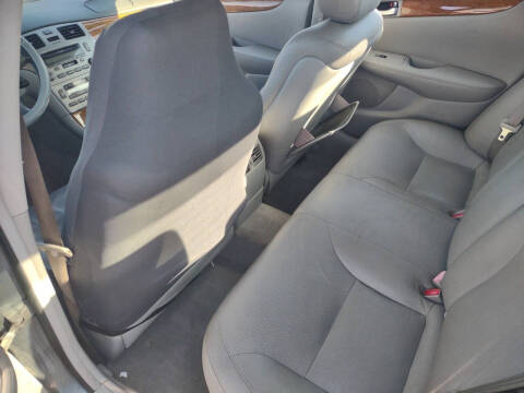 2005 Lexus ES 330