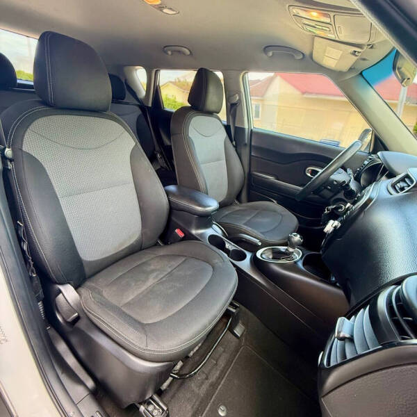 2018 Kia Soul +