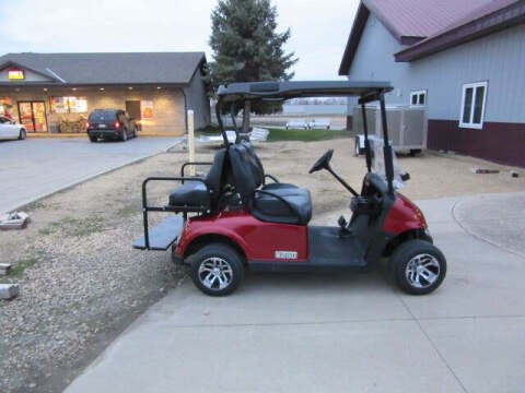 2017 E-Z-GO RXV