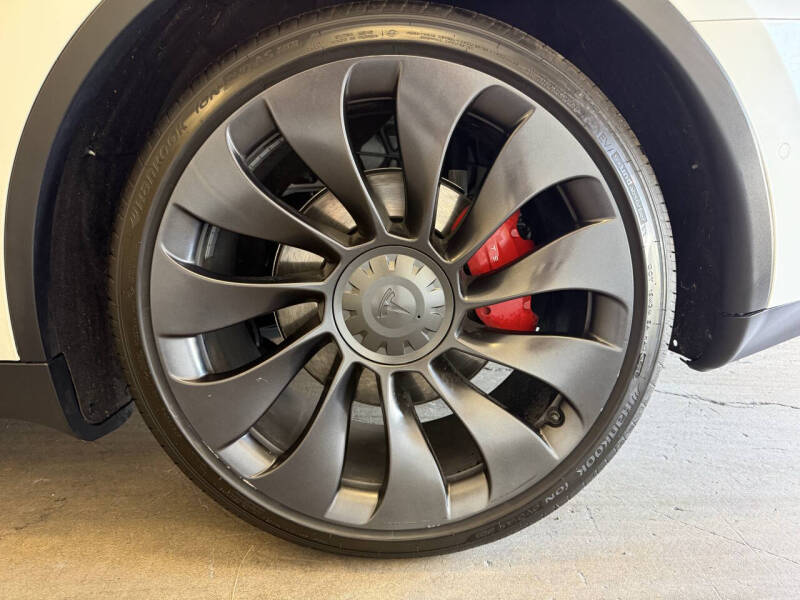 2022 Tesla Model Y Performance