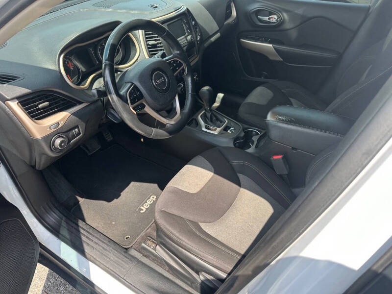 2018 Jeep Cherokee Latitude