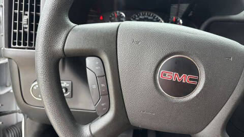 2024 GMC Savana 2500