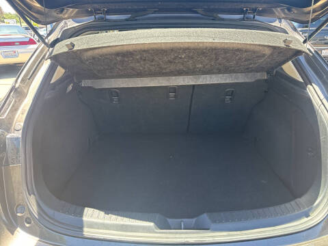 2015 Mazda MAZDA3 i Touring