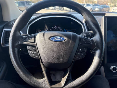 2021 Ford Edge SE