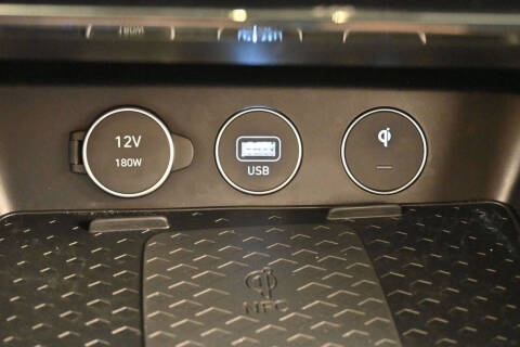 2025 Genesis G70