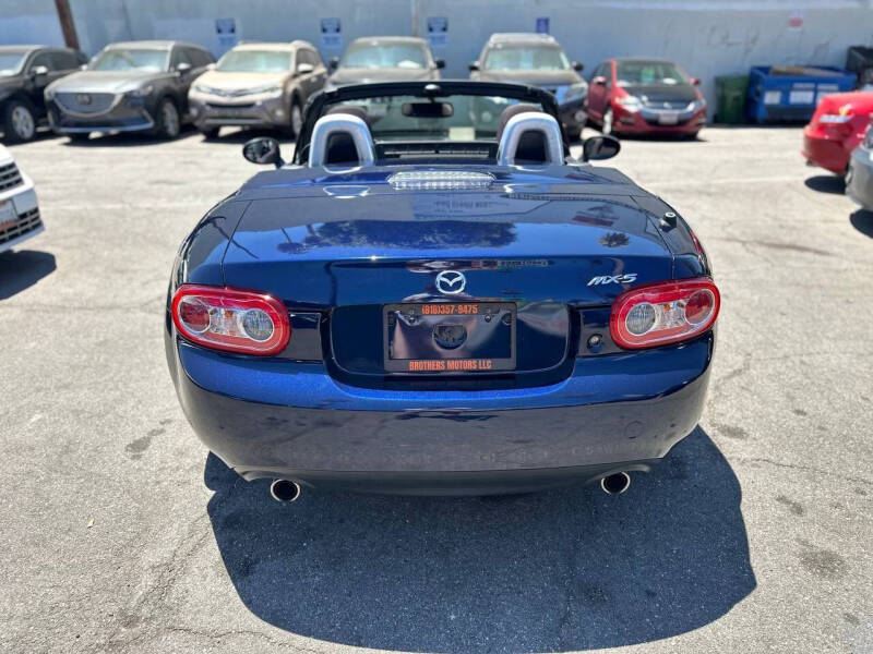 2011 Mazda MX-5 Miata Touring