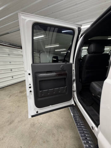 2016 Ford F-250 Super Duty Platinum