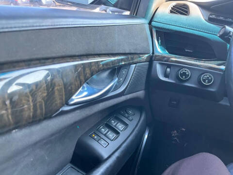 2015 Cadillac Escalade Platinum