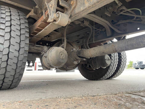 2006 Ford F-650