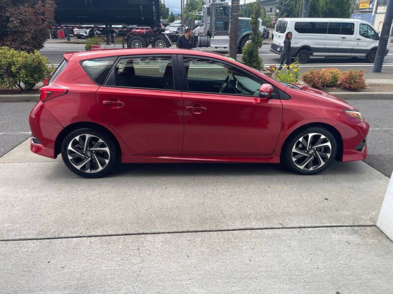 2016 Scion iM