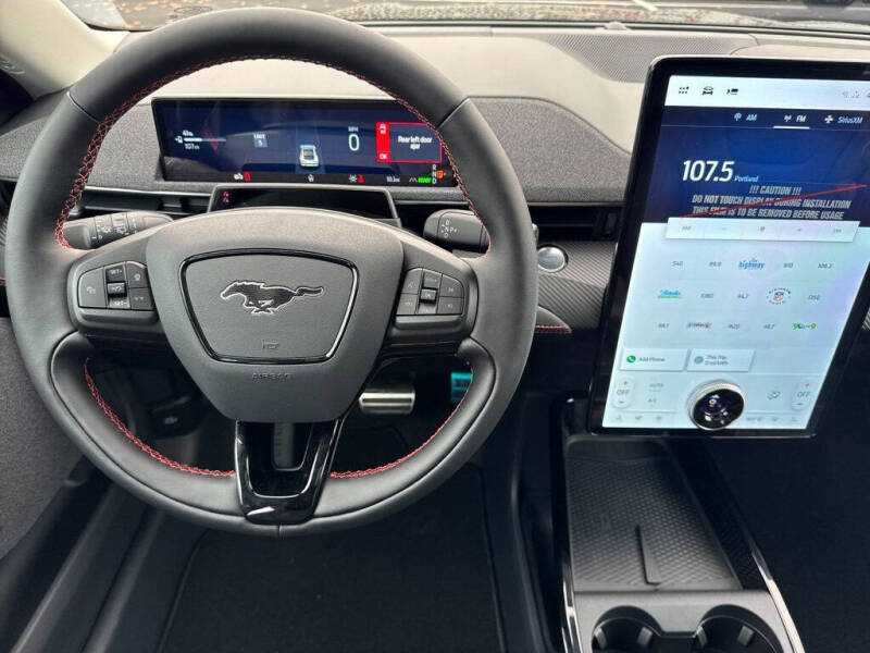 2025 Ford Mustang Mach-E Premium