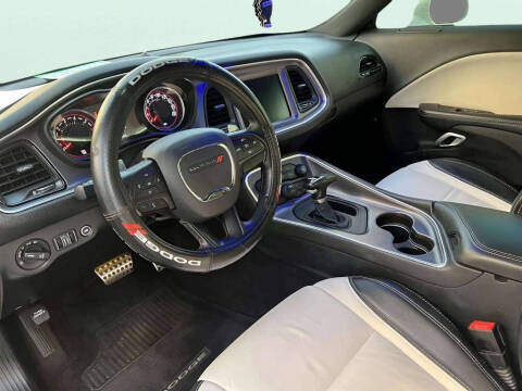 2016 Dodge Challenger