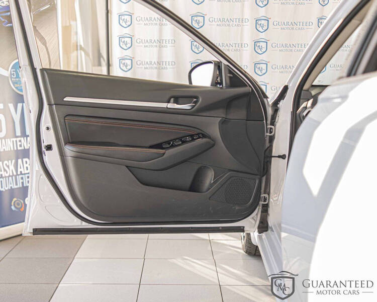 2023 Nissan Altima 2.5 SR