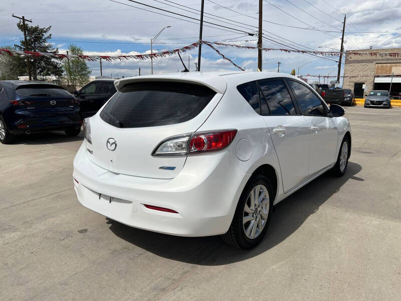 2013 Mazda MAZDA3 i Touring