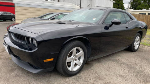 2010 Dodge Challenger for sale at Universal Auto Sales in Salem OR
