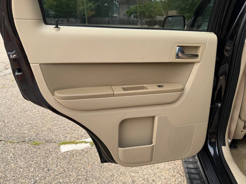 2010 Ford Escape Limited