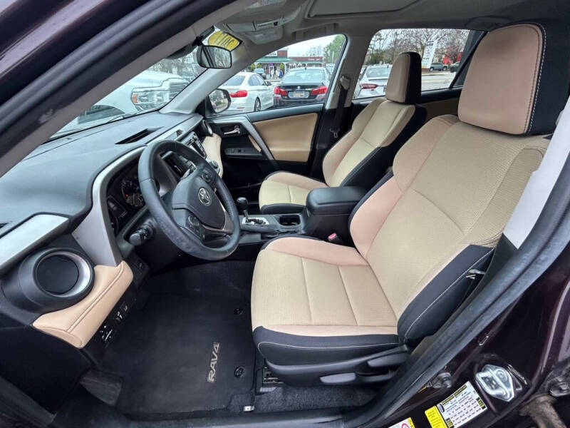 2017 Toyota RAV4 XLE