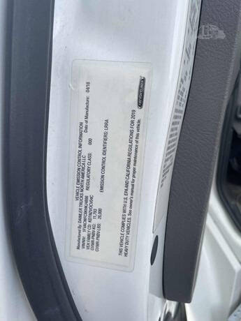 2019 Freightliner M2 106