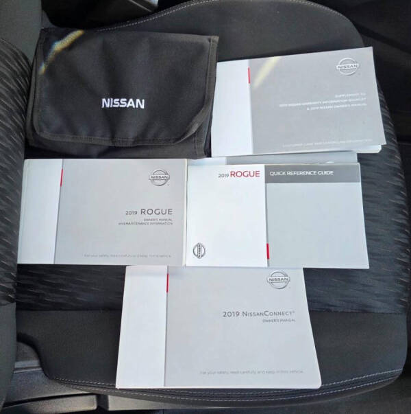 2019 Nissan Rogue SV