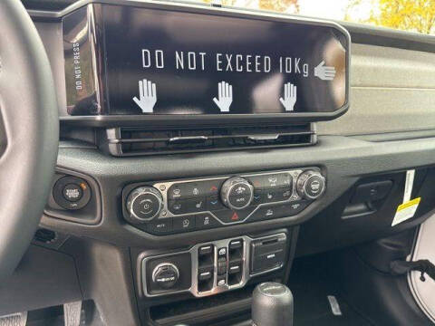 2026 Jeep Gladiator Sport S