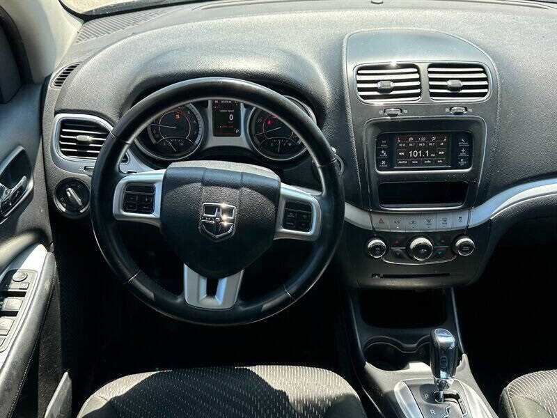 2012 Dodge Journey SE