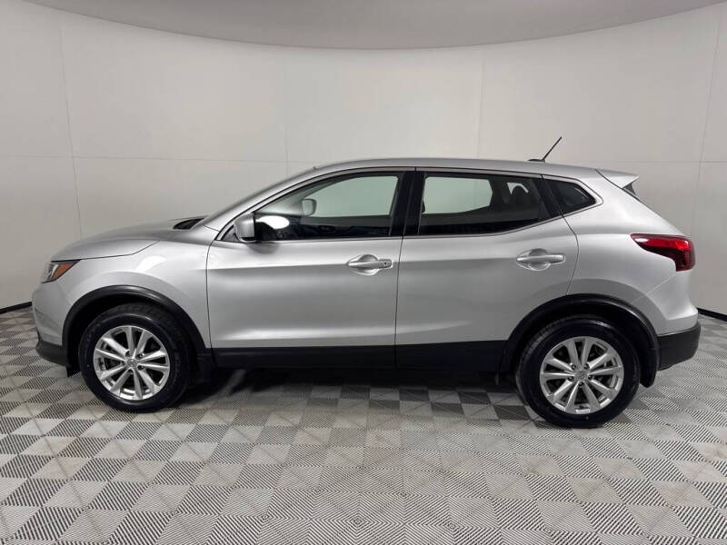 2017 Nissan Rogue Sport SV