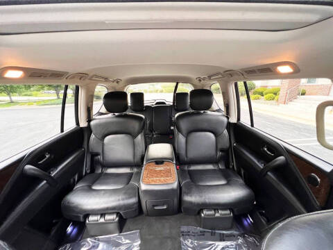2015 Infiniti QX80