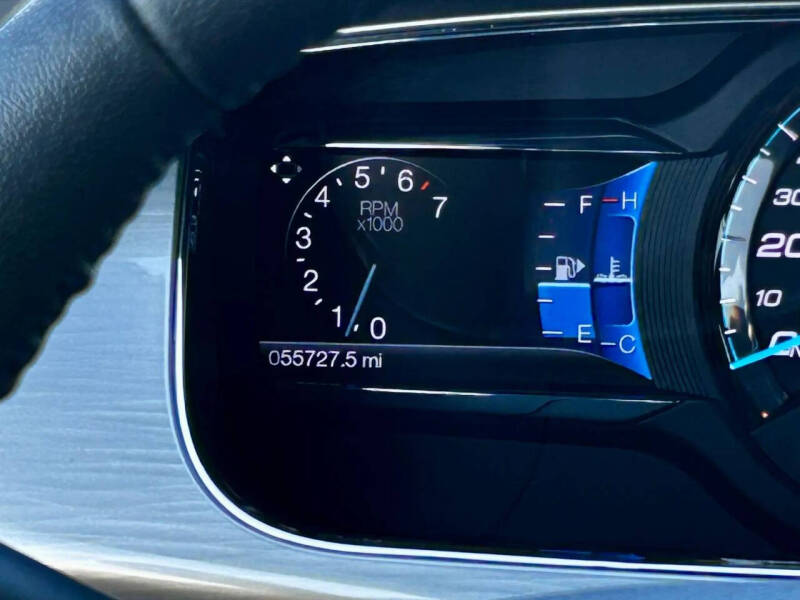 2016 Ford Taurus SEL