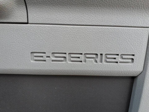 2011 Ford E-Series E-250