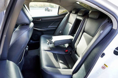 2016 Lexus IS 200t