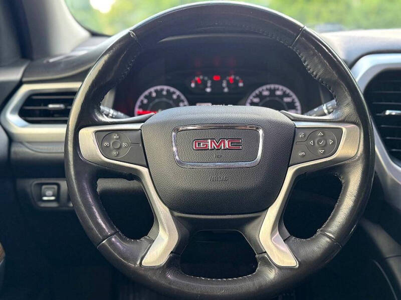 2019 GMC Acadia SLE-2