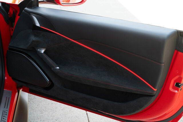 2025 Ferrari Roma Spider