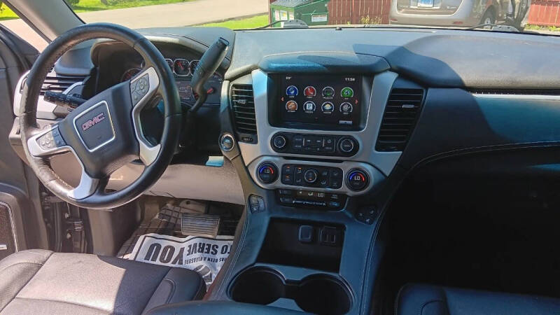 2016 GMC Yukon SLT
