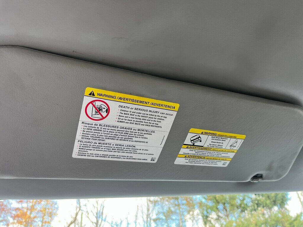 2015 Ford E-Series 47