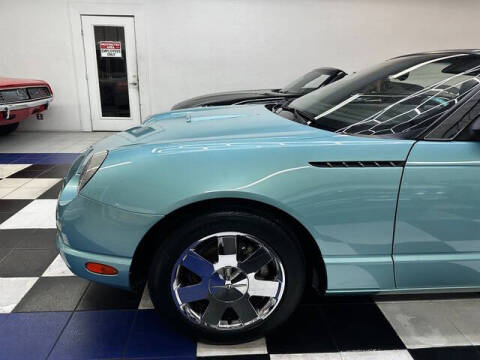 2002 Ford Thunderbird Deluxe