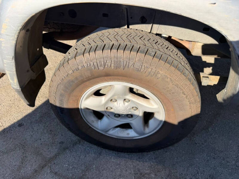 2003 Toyota Tundra