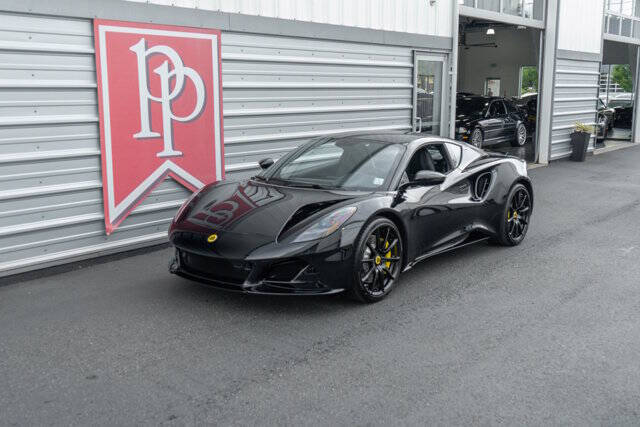 2025 Lotus Emira V6 Base