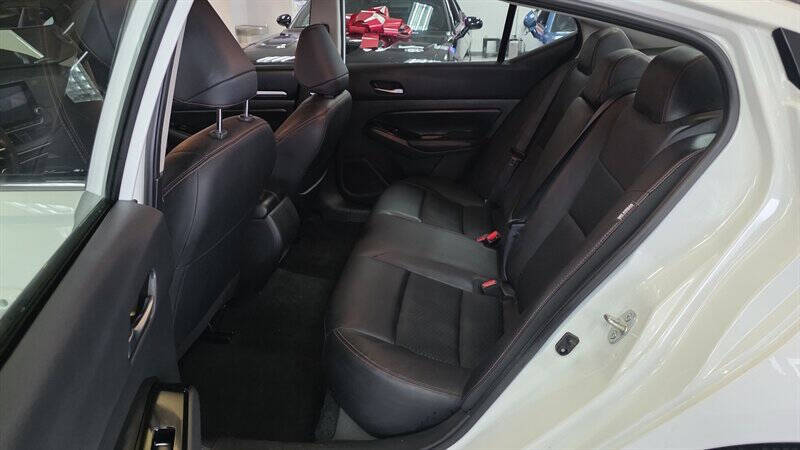 2024 Nissan Altima 2.5 SR