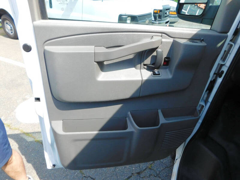 2020 Chevrolet Express 2500