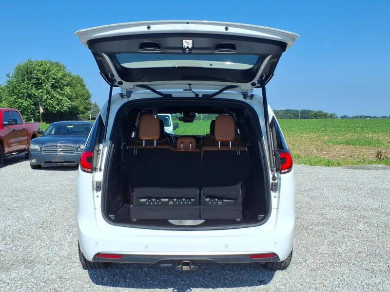 2025 Chrysler Pacifica Pinnacle