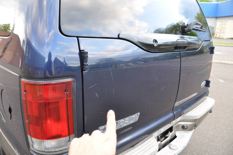 2005 Ford Excursion Eddie Bauer