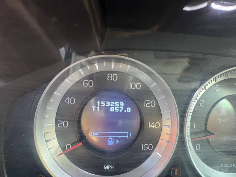 2013 Volvo XC60 3.2 Premier Plus